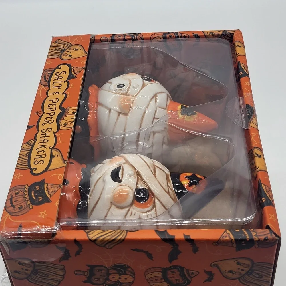 Johanna Parker Transpac Mummy Halloween Salt Pepper Shakers Pumpkins NEW